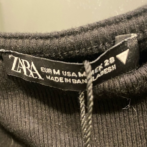 Zara Black Crop Top with Puffy Sleeves - Size M (New with Tags) - Picture 4 of 4